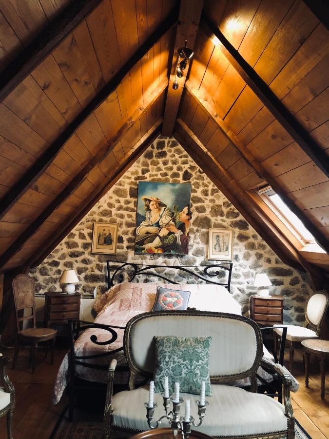 La Maison De Mon Pere Le Nayrac 外观 照片