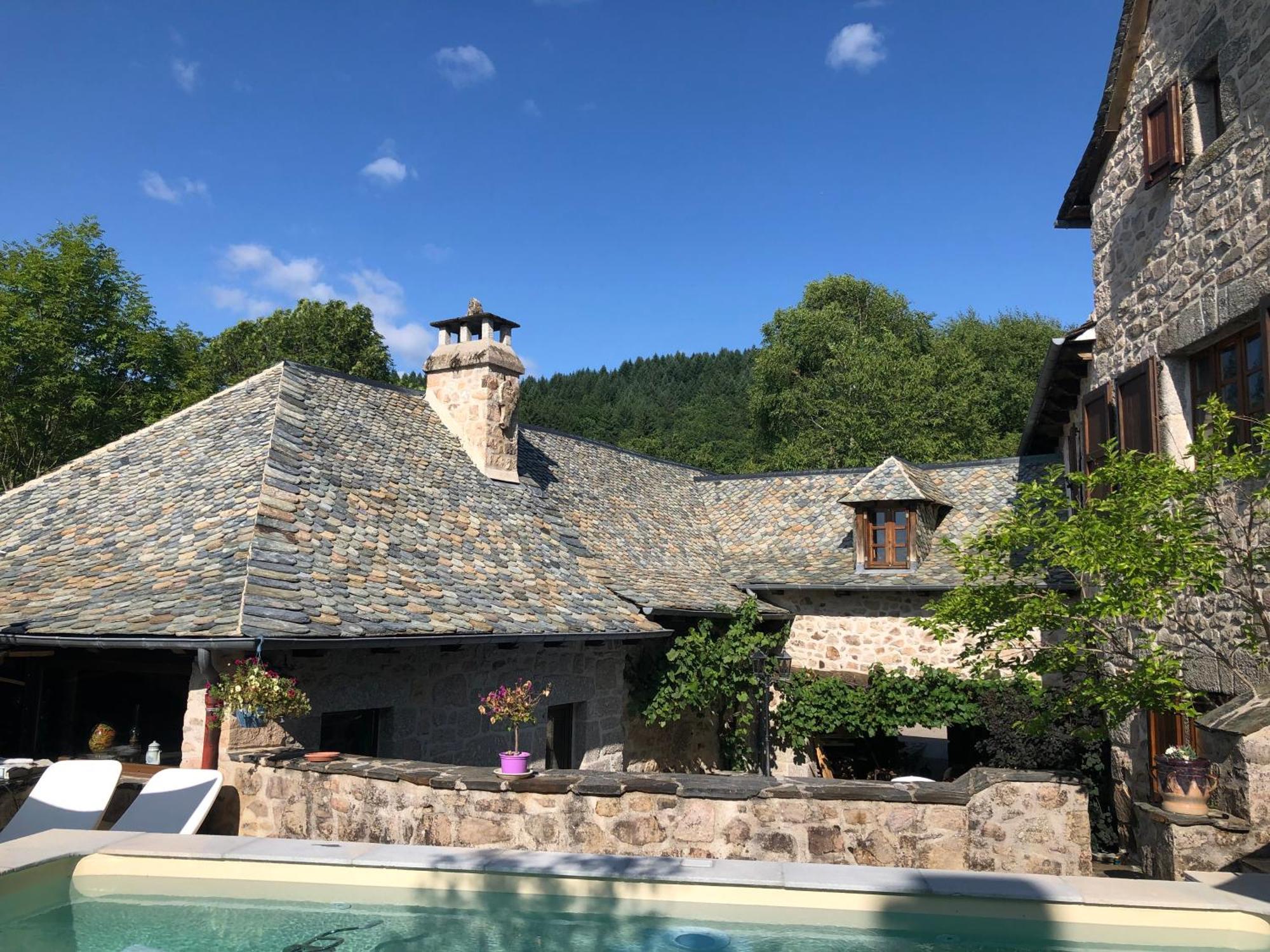 La Maison De Mon Pere Le Nayrac 外观 照片