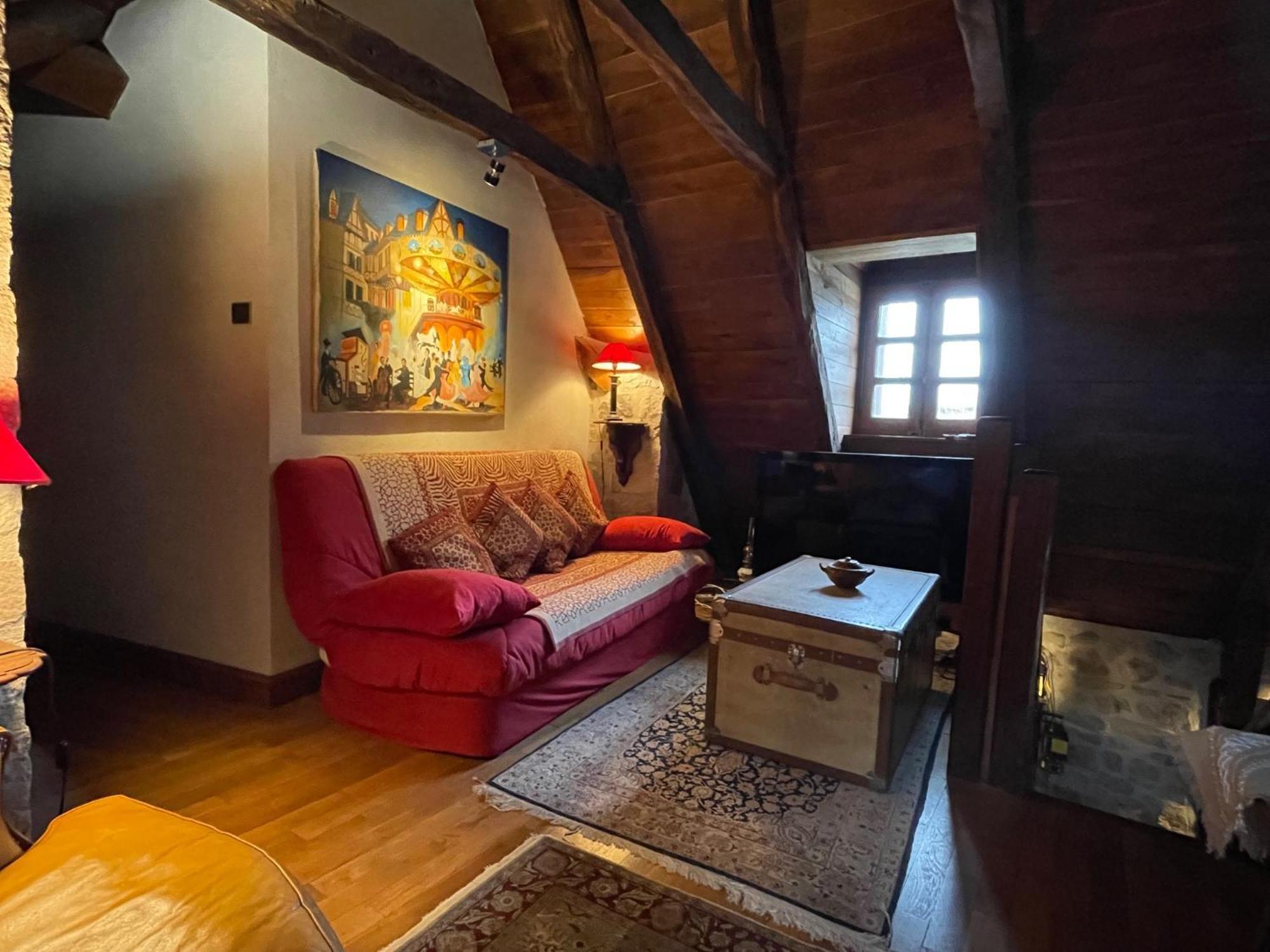 La Maison De Mon Pere Le Nayrac 外观 照片