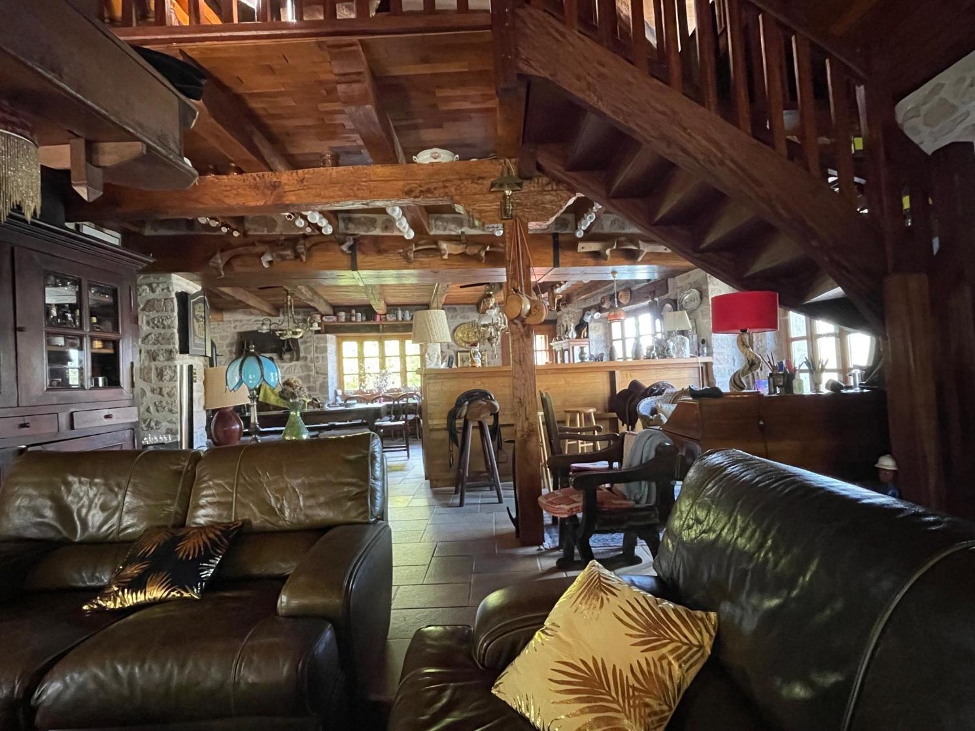 La Maison De Mon Pere Le Nayrac 外观 照片